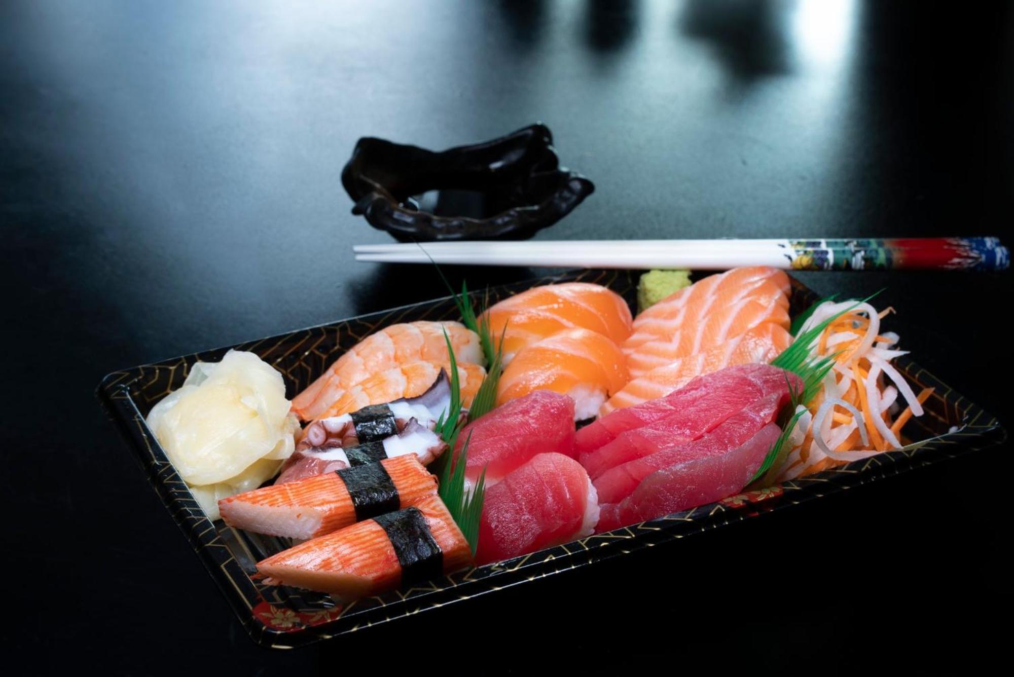 인터컨티넨탈 레지던스 스위트 두바이 페스티벌 시티 외부 사진 Sashimi